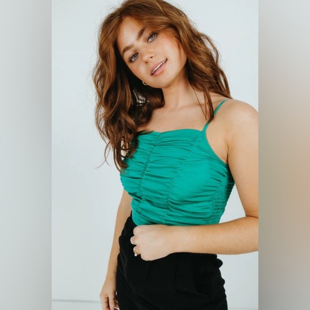 💚NWT💚 vestique tank!